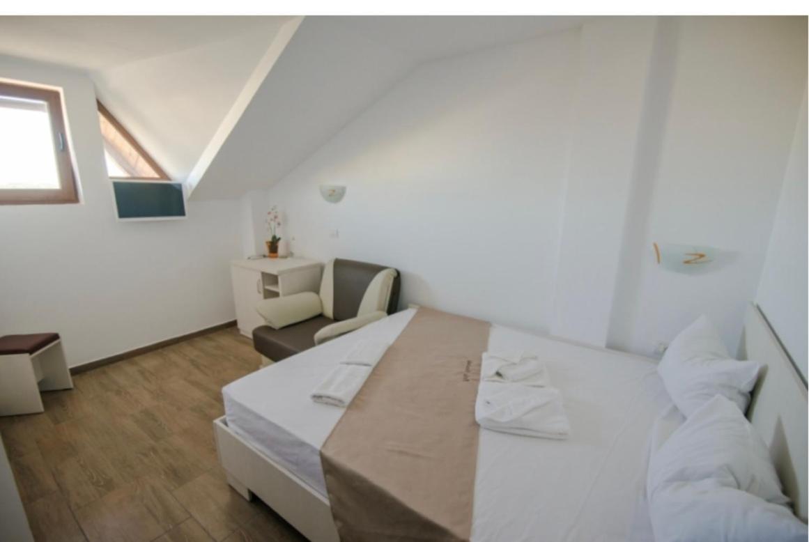 Complex Turistic Perla Venusului Hotell Eksteriør bilde
